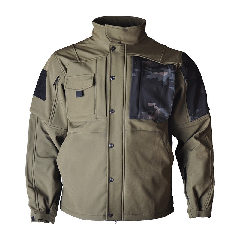 Patch ပါသော Camo Soft Shell Tactical Jacket