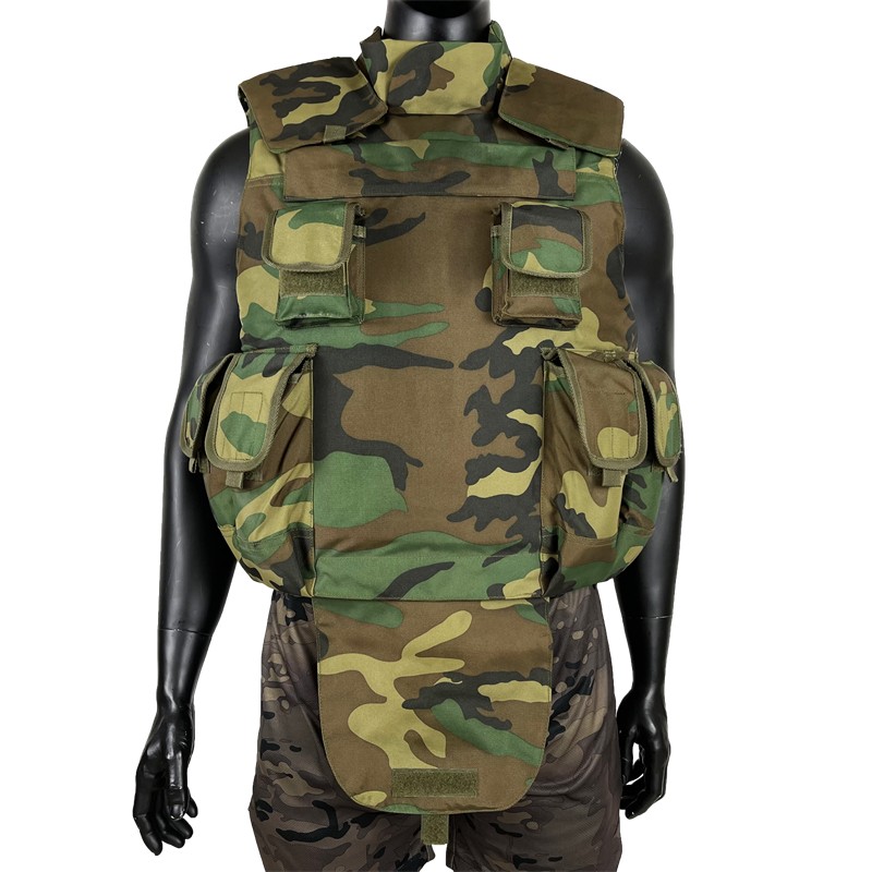 ʻO Woodland Body Armor (4)